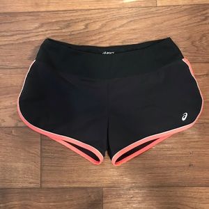 ASIC shorts with liner
